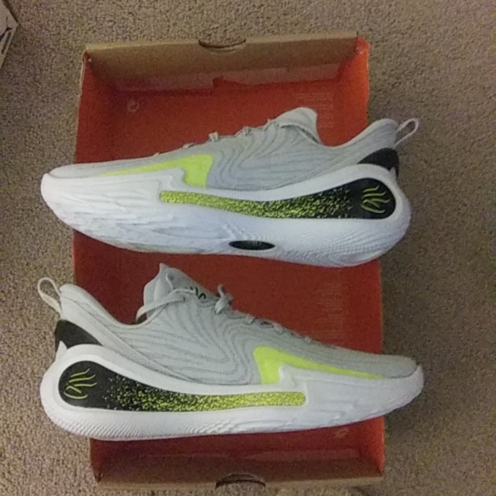 Under Armour Curry 12 Gravity - Picture 2 of 2